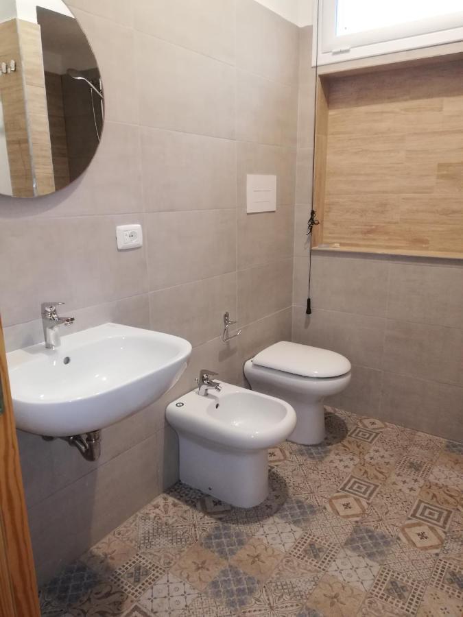 Villetta Sullo Scoglio Gela Kültér fotó