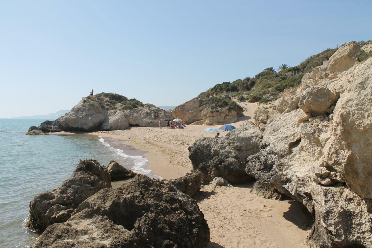 Villetta Sullo Scoglio Gela Kültér fotó
